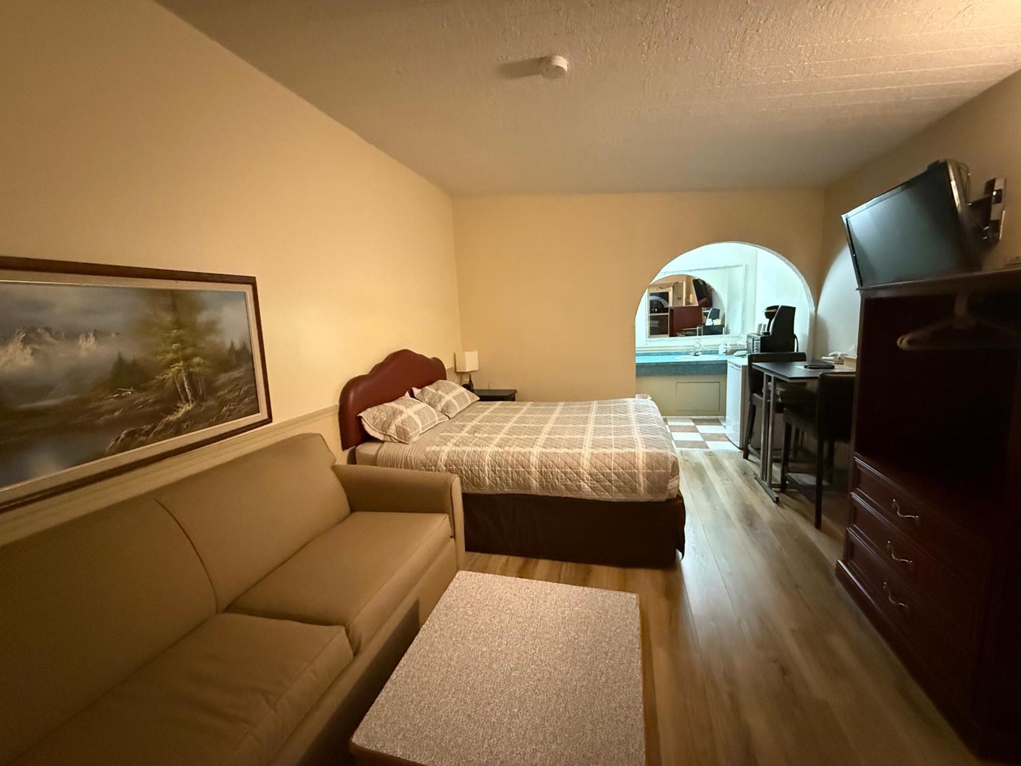 Centre Suite Inns Motel Bonnyville Exterior foto